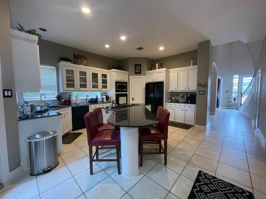 Wanderlust Villa Near Galleria Mall Houston Kültér fotó