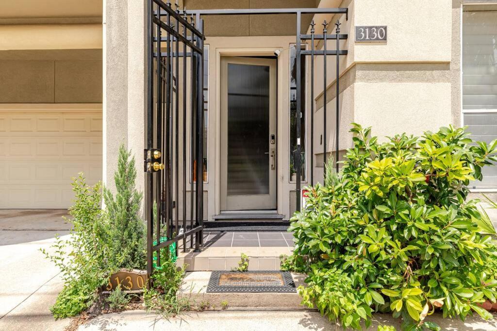 Wanderlust Villa Near Galleria Mall Houston Kültér fotó
